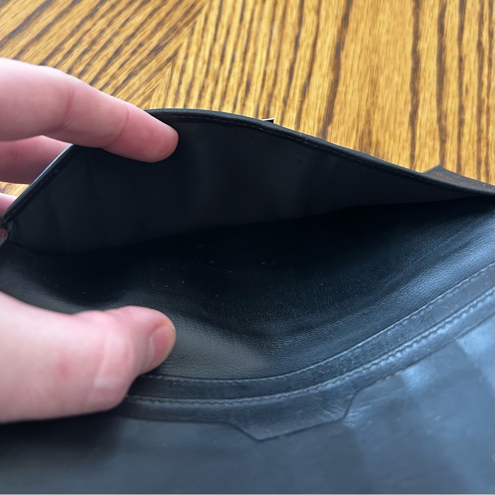 Christian Dior | Long | Bi-fold Wallet - Picture 5 of 16